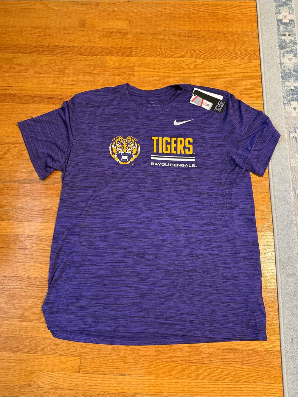 LSU Tigers Nike tee - XL